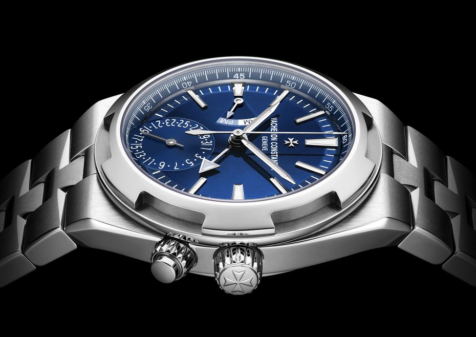 The Vacheron Constantin Overseas gains a dual time model