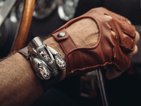 MB&F’s HM9 races into the past